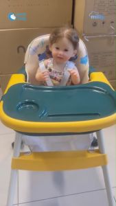 เก้าอี้กินข้าวเด็ก พับเก็บได้ เบาะหนังลายการ์ตูน ล้อล็อคได้ พร้อมถาดอาหาร และที่เก็บของด้านล่าง พกพาไปได้ทุกที่ ใช้งานสะดวก แข็งแรง คุณภาพดี