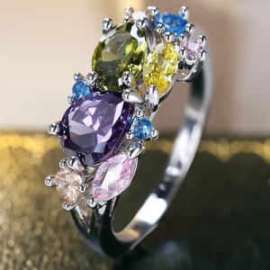Nhẫn Nữ Màu Bạc Huitan Với Nhiều Màu Sắc Cubic Zirconia Prong Setting Nhẫn Cocktail Hình Học Cho Tiệc Cưới Đính Hôn