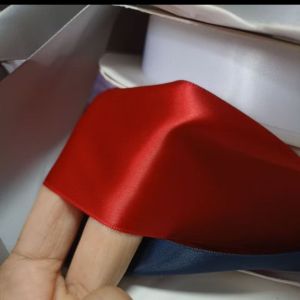 ริบบิ้น 2" แบ่งขาย1020หลา ริบบิ้นเนียนดูดี เกรดA ผ้าซาตินหนามันเงา แม่ค้าใช้เองในการทำโบว์  ริบบิ้นเปล่า ริบบิ้นสวย เหมาะกับทำงานฝีงานฝีมือ