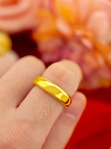 Nhẫn Vàng Cát Nhẫn Cưới Pha Lê Giả Bền Màu Cho Cả Nam Và Nữ Nhẫn Tròn Đơn Giản Không Thấm Màu Trang Sức Thời Trang