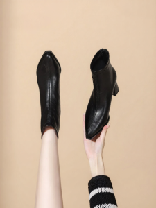Josiny | Metallic Pointy Toe Thick Heel Slimming Boot