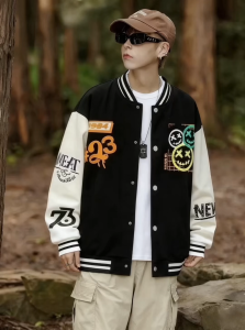 G&K เสื้อโค้ทคู่รัก แฟชั่นอินเทรนด์ แฟชั่น ระบายอากาศได้ดี ไม่อับชื้น แฟชั่นพิมพ์ลายแจ็คเก็ตเบสบอลฮิปฮอปหลวม