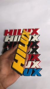 EMBLEM MOBIL HILUX VARIASI MOBIL TOYOTA DENGAN HURUF TIMBUL 3D BAHAN FIBERGLASS