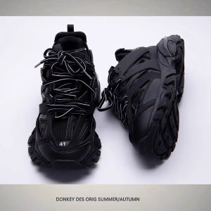 รองเท้าทรงพ่อแบบนักวิ่งออกญา รองเท้ากีตาร์หนาใหม่สำหรับใช้ปี 2021 มาคัตพิกลอกรันเท็กส์และทบทวนแบบวัยยุวกันแผ่นดินทาวีร์เท้า