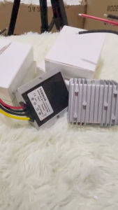 Bộ đổi nguồn đúc 24v về 12v 20A dành cho ô tô. Bộ đổi nguồn đúc Tobsun chất lượng