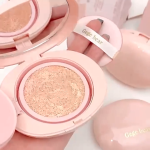 EBiSU เบาะลมครีมผิวเบาหรูหรา ให้ความชุ่มชื้นและคอนซีลเลอร์บางเบาโดยไม่ต้องล้างเครื่องสําอาง