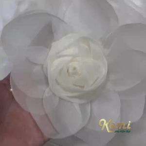 Hoa cài áo hoa nhài cánh voan bông lớn khoảng 18cm Ghim cài váy sang trọng