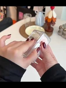Roller Lint Roller New Mini Portable Fuzz Remover Compact and Convenient for Clothes Lint and Dust Sticker with Tear-off She
