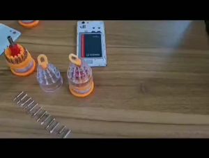 Bộ Tua Vít Đa Năng Mini 31 Món Hộp Tròn Đầu Thay Thế Đa Dụng Phù Hợp Với Tất Cả Các Loại Ốc Vít Đồ Điện Tử