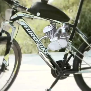 ชุดเครื่องติดจักรยาน 80cc เครื่องยนต์ 2 จังหวะ ชุดแปลงจักรยานเป็นจักรยานไฟฟ้า เครื่องยนต์เบนซิน 80CC จักรยานสีดำ（จัดส่งจากกรุงเทพฯ）