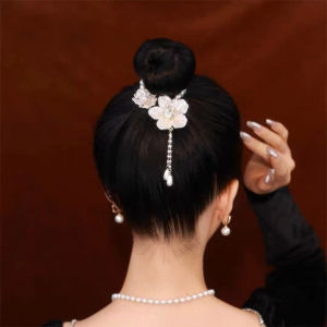 🔥🔥Roman Holiday Camellia Pearl Tassel Ponytail Hair Clips Female Advanced Sense Butterfly Tassel Hairpins Headband Hair Claw Clip Exquisite Fashion Women Girl Dish Hair Accessories