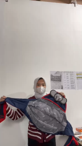 gendongan samping saku gajah damar