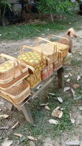 กล่องไม้ไผ่ กล่องไม้ไผ่สาน ลายดอกพิกุล หูพับได้ ขนาด 8"x10"x5" นิ้ว มี 6 สี ปิ่นโตสาน ปิ่นโตไม้ไผ่ ปิ่นโตลายดอกพิกุล