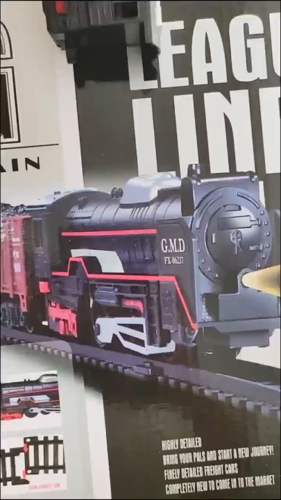 Children's toy train educational electric retro assembly with track simulation classical train set boy and girl toys