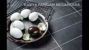 TELUR BHITAN TELUR BITAN TELUR PHITAN TELUR HITAM CENTURY EGG PER PCS