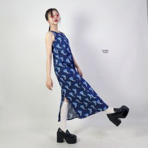 เดรสเเขนกุด ผ่าหลัง