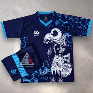 SATU SETEL KAOS FUTSAL ANAK-ANAK TERBARU MOTIF WAYANG SULTAN BATIK TERLARIS NEW