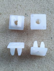 Kancing Klip Dudukan Baut Grommet Kecil  MobilMotor 5 Pcs