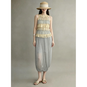 GULILI | Resort French Lace Layered Peplum Top and Skirt Set