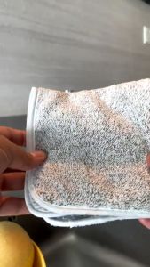 LOJ Extra-Thick Kitchen Cleaning Towel with Bamboo Charcoal for Odor Control 超厚厨房竹炭清洁巾