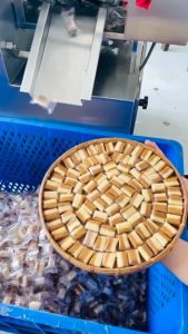 Kẹo dừa sáp cafe muối Lets Nuts đặc sản Trà Vinh kẹo ngon và cực kỳ chất lượng