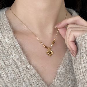 Gold Velvet Floral Necklace for Women Titanium Steel Chain Non-Fading Clavicle Chain Sweater Chain Bead Charm Tiara Style
