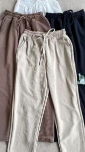 Baju Pantat Panjang Knit: Pilihan Terbaik untuk Aktivitas Outdoor