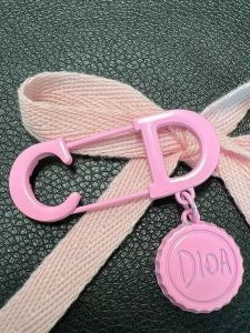 2023 Colorful CD Pendant Brooch Pin Metal Decoration Buckle Fixed Pin Trendy All-Match Top Chest Flower Accessory