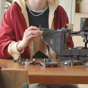 LEGO Star Wars 75453 Offworld Sandcrawler and Mudhorn (1683 Pieces)