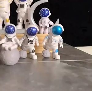 Action Figure THE ASTRONAUT Set - Miniatur Topper Kue Pajangan Mainan Astronot Astronaut Space