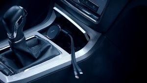 Tẩu sạc nhanh gồm 2 cáp C + iP Baseus Enjoyment Retractable 30W có thể rút gọn hoặc kéo dài đến 75cm phù hợp cho mọi loại điện thoại