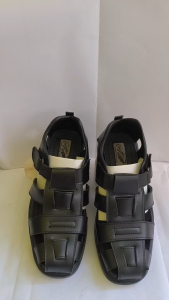 Sepatu sandal kulit / Sepatu sandal bustong / Sandal Selop pria model lubang