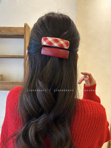 กิ๊บติดผมยางน้ำหนักเบาลายสก็อตสีแดงสำหรับผู้หญิง กิ๊บติดผมสไตล์เกาหลีสำหรับผมข้างหลัง ปีใหม่ 2024 แฟชั่นอุปกรณ์เสริมผม