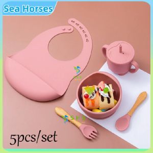 【Local shipment】Baby Feeding Utensils 5PCS/SET Food Grade Silicone BowlBibSippy CupSppon & Fork Toddler Self-feeding Tools High Quality Anti-fall Kids Feeding Tableware Baby Accessories