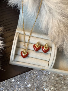 Red Wine Heart Shaped French Style Womens Earrings Necklace Set Luxury Sensation Winter Suitable New Year Gift Alloy Plated Silver
