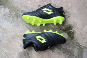 sepatu bola anak kulit sapi lotto green outsol sudah di jahit keliling