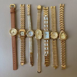 Vintage Women Watches Retro Gold Steel Band Minimalist Luxury Fashion Casual Wristwatch Unique Design