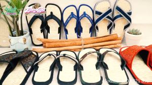 Dép chiếu Hương Quế DCQ-38 có lớp đế cao su xốp tiếp đất và lớp chiếu mềm không lo hôi chân không lo trầy xướt lúc mang dép