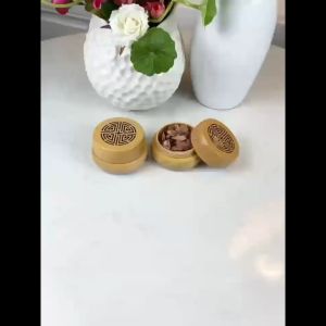 Wooden Aromatherapy Essential Oil Diffuser Set with Hollow-Carved Lid And Natural Wood Balls - Home And Car Fragrance Box for Long-Lasting Scent Release