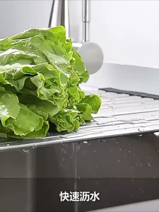 SG RumahHome® 304 Stainless Steel Kitchen Sink Drain Rack Foldable Roll-Up Heat Resistant Non Slip Mat for Kitchen Storage