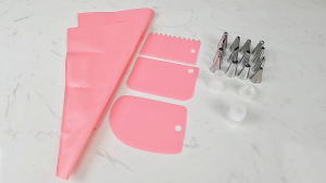 12Pcs Set Silicone Pastry Bag Tips Kitchen Cake Icing Piping Cream Cake Decorating Tools Reusable