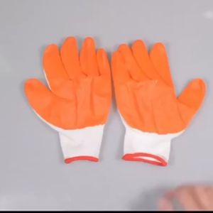 How to Choose & Use Comfortable Gardening Gloves