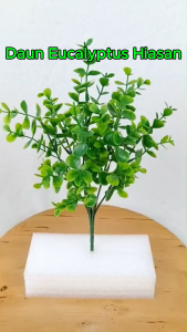 Artificial Eucalyptus Plant 33cm / Daun Hiasan Tiruan Rumput Hijau / Artificial Green Leaf  Fake Tropical Leaves Vases Pasu Indoor Outdoor Home Decoration & Wedding / 仿真尤加利叶子