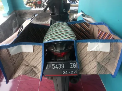 tas motor / tas obrok / tas bronjong / tas kurir / tas rengkek tebal dan kuat