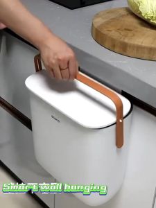 10 ลิตร ECOCO ถังขยะมีฝาปิด ถังขยะแขวน ประหยัดพื้นที่ พร้อมส่ง สำหรับการใช้งานที่ไม่ต้องเจาะรู