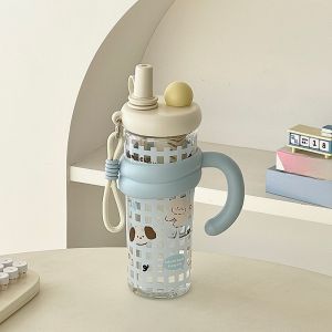 Large Capacity Plastic Cup with Straw Portable Water Bottle High Temperature Resistant High Aesthetic Value for Girls And Dogs