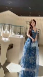 TW22412 เดรสยาวผ้าแก้วกระโปรงบาน ..