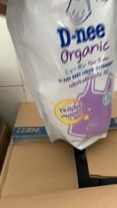 Nước giặt Dnee nội địa Thái túi 1400ml có nắp nước giặt cho bé dạng túi tiết kiệm