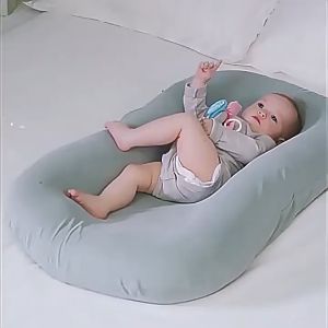 Baby Bionic Bed Bassinet Nest Sleeper Lounger Breathable Portable 宝宝床中床