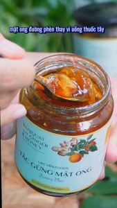 Tắc Gừng Mật Ong Lạc Yên Foods Có Nhiều Miếng Tắc Và Gừng Vị Chua Chua Ngọt Ngọt Sử Dụng Được Cho Trẻ Nhỏ Từ 1 Tuổi Trở Lên